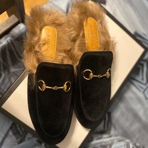 Gucci Princeton Velvet Slippers